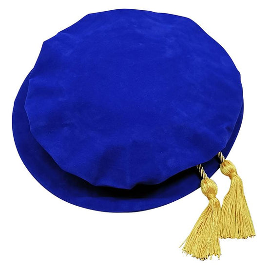University of The Highlands Islands Doctoral Tudor Bonnet - Graduation UK